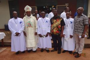 Bishop of Wa and yunior brothers
