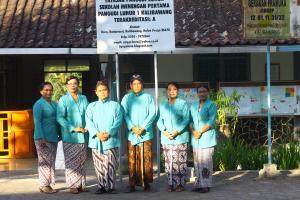 Bro. Yohanes and his teachers.