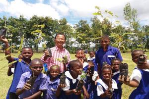 Bro. Martin dariyo and his students